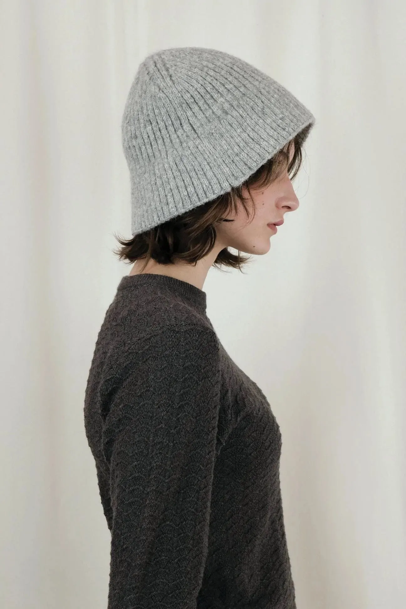 BELL HAT - HEATHER GRAY