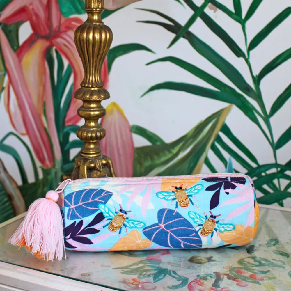 Luxe Bee Barrel Pouch