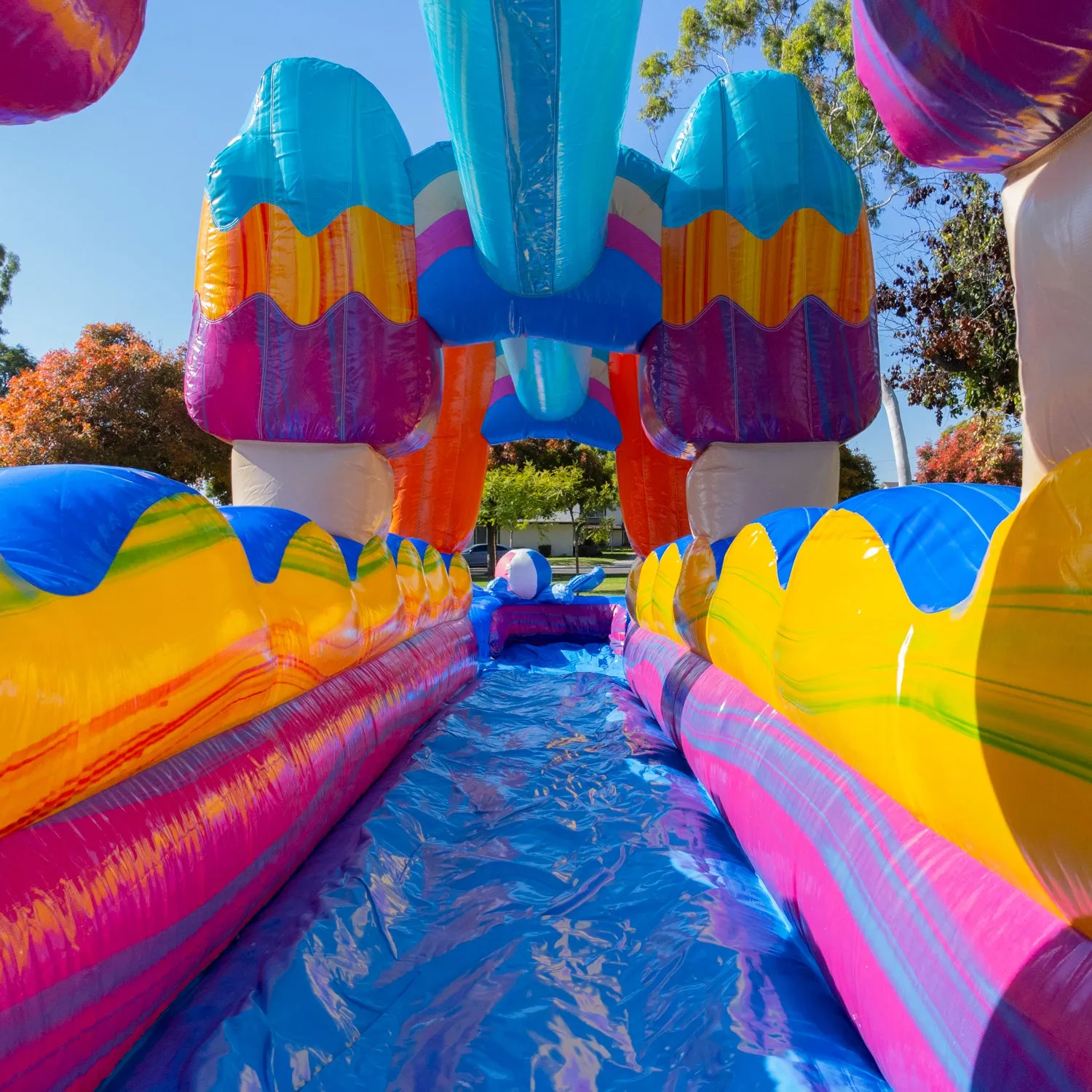 (PREORDER 04/2025) POOL PARTY SLIP N SLIDE