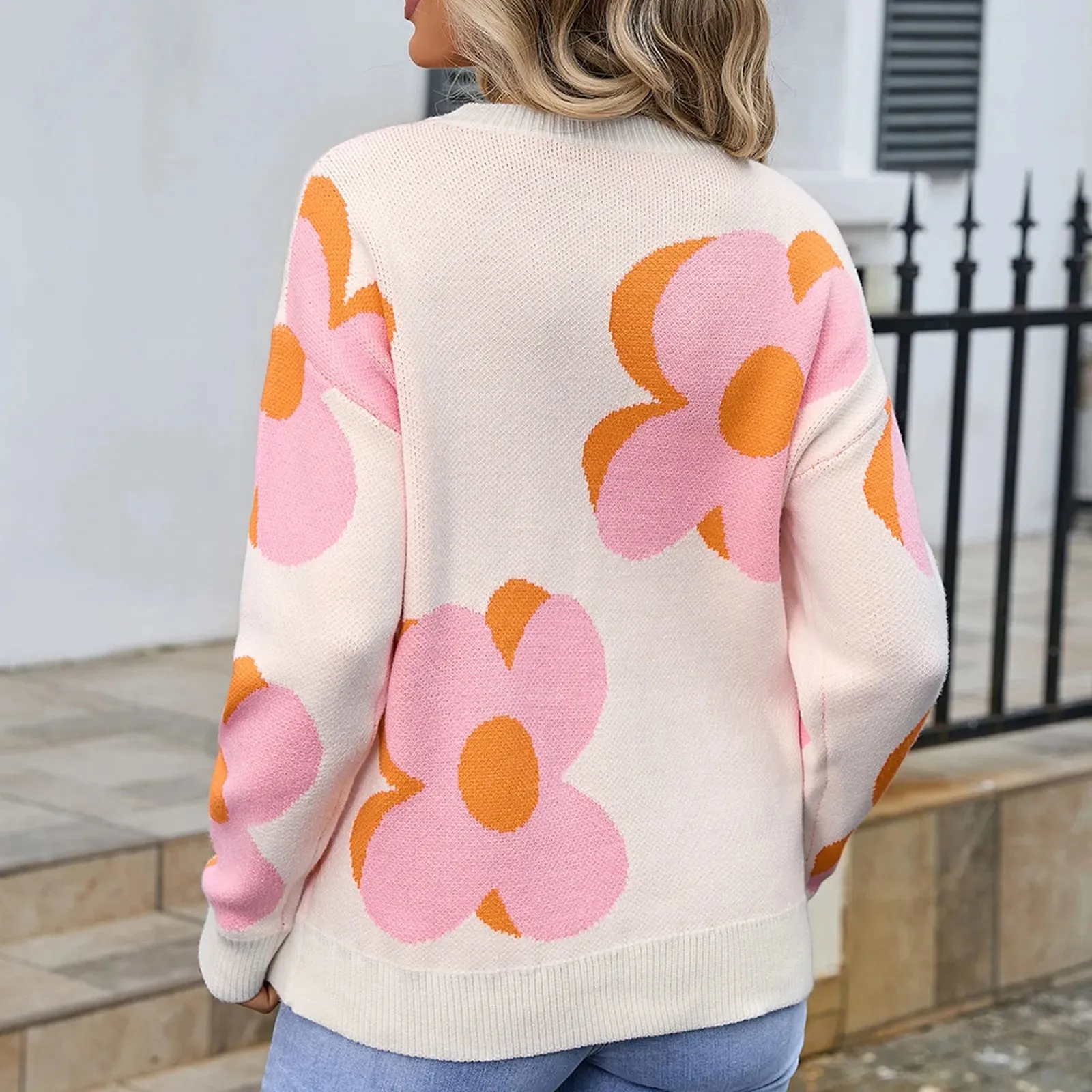 Trendy Big Flower Knit Sweater - Women’s Cozy Crewneck Jumper