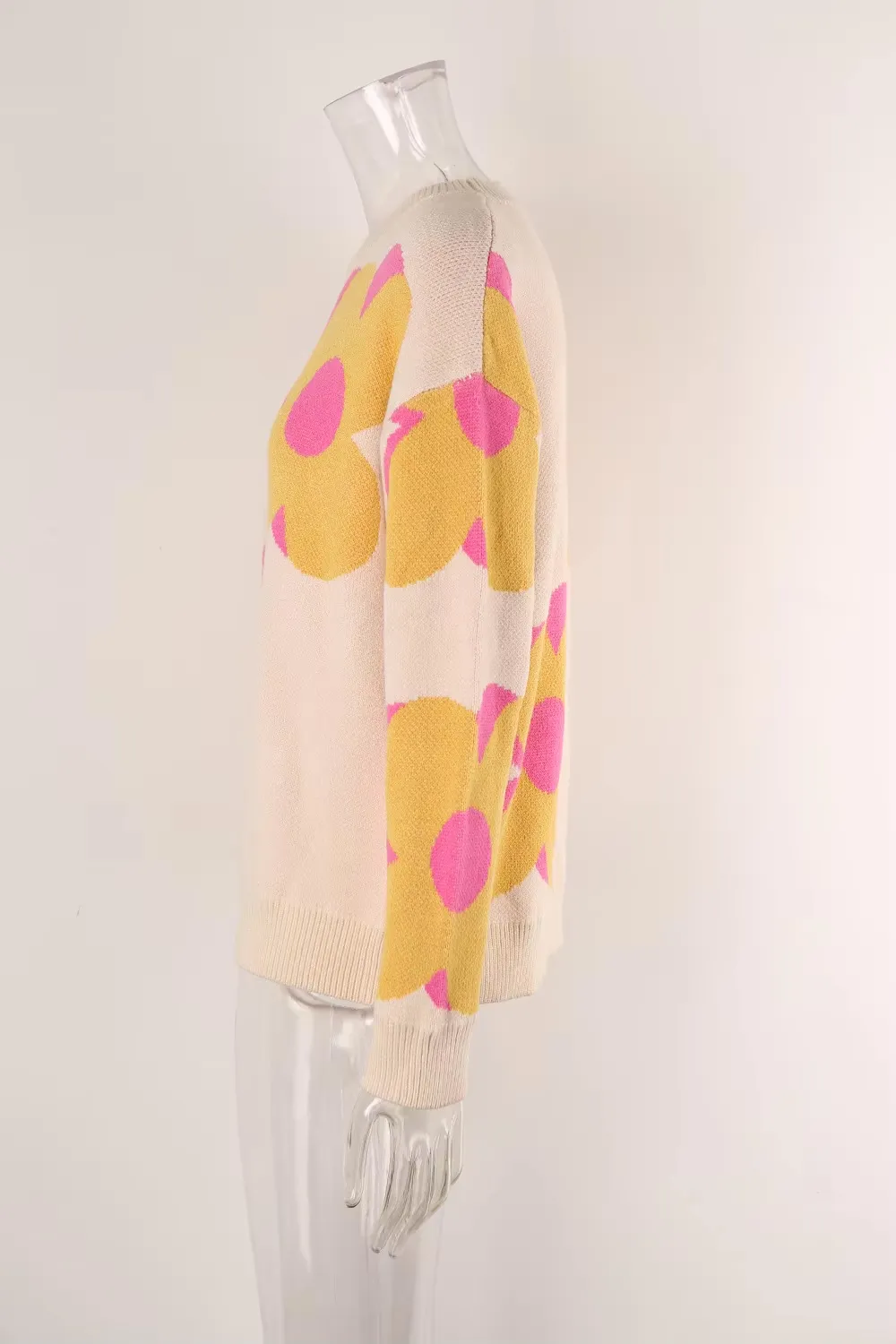 Trendy Big Flower Knit Sweater - Women’s Cozy Crewneck Jumper