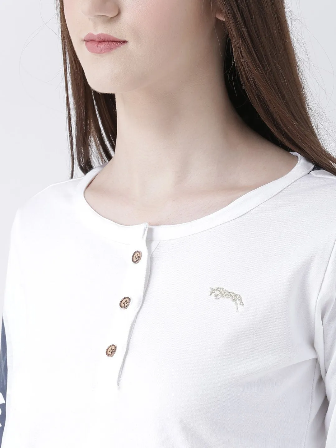 Women White Solid Round Neck T-shirt